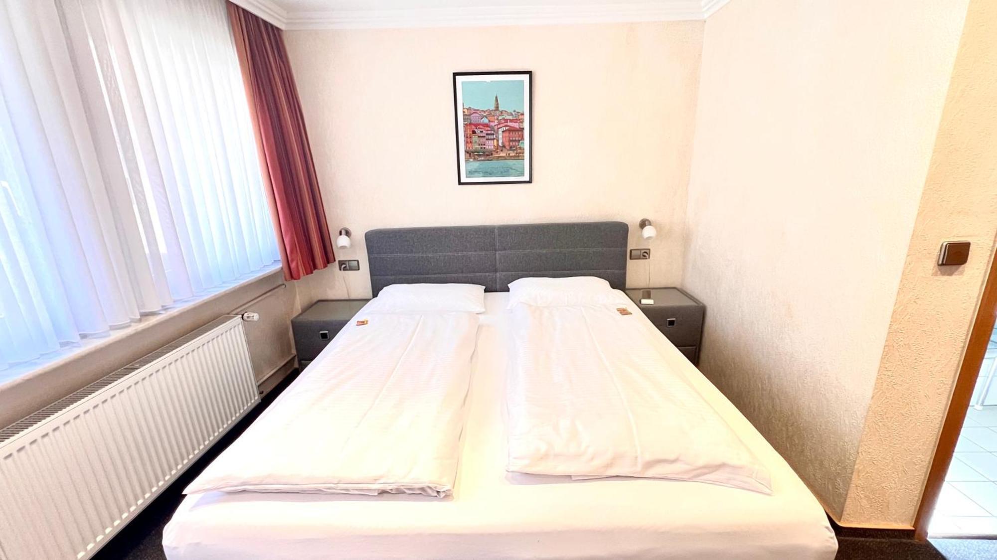 Hotel Zur Loreley - Garni ザンクト・ゴアー エクステリア 写真