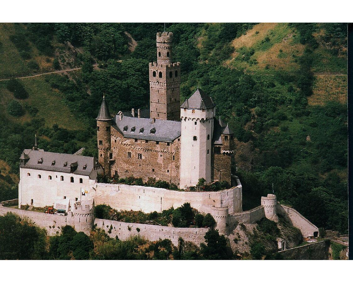 Hotel Zur Loreley - Garni ザンクト・ゴアー エクステリア 写真